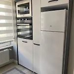 Отель Cosy *