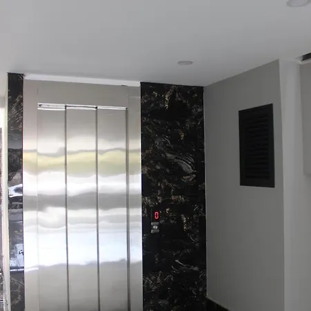 Cosy Ξενοδοχείο