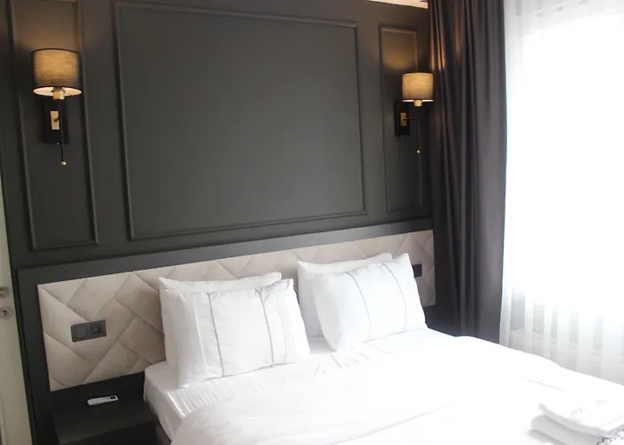 Cosy Hotel Antalya